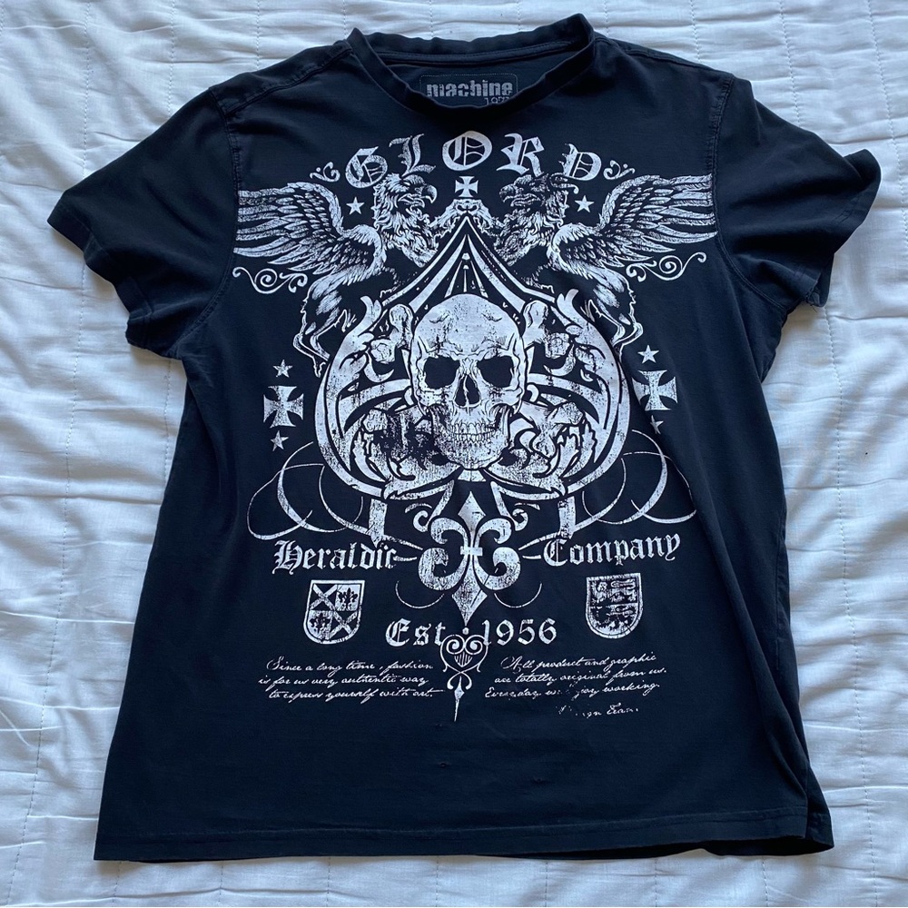 Machine Black Graphic Skull Heraldic Crew Neck Tee